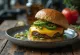 Jalapeño cheeseburger med saftig bøf og pikant jalapeño peber