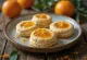 Appelsin-vanilje linzer serveret