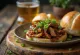 Bao med stegt and, bolle fyldt med andekød