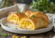Stromboli serveret med majs