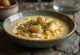 Chupe de mariscos, skaldyrssuppe, med creme fraiche og friske grøntsager