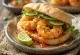 Tempura Shrimp Bao med friteret reje og chilisauce