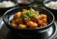 Peking kylling serveret